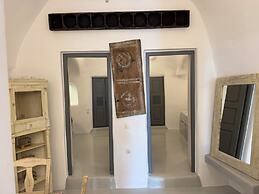 Theodora Suites - Adults Only