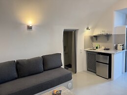 Theodora Suites - Adults Only