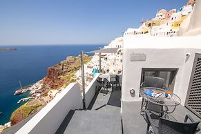 Theodora Suites - Adults Only