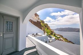 Theodora Suites - Adults Only