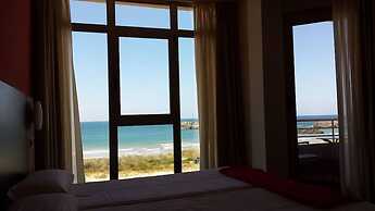 Hotel Marítimo Ris
