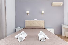 Oasis Hotel