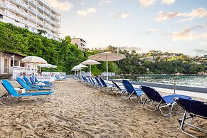 Oasis Hotel