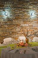 Parnis Palace Hotel Suites