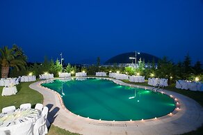 Parnis Palace Hotel Suites