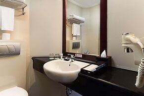 Best Western Mangga Dua Hotel and Residence