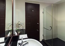Best Western Mangga Dua Hotel and Residence