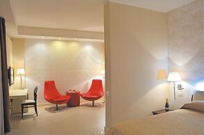 SHotel