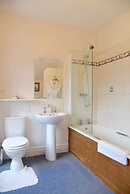 Newburgh House Bed & Breakfast