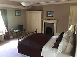 Newburgh House Bed & Breakfast