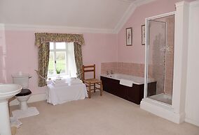 Newburgh House Bed & Breakfast