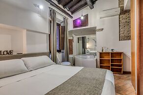 Luxury Navona