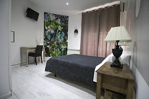 Hostal Foster