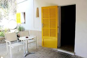 Hostal Residència Catalina Vera