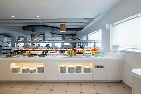 Dimitrios Village Beach Resort