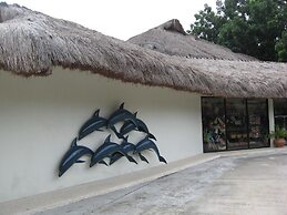 Bluewater Maribago Beach Resort