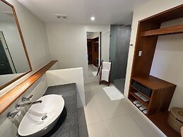 Bluewater Maribago Beach Resort