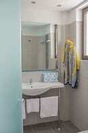 Golden Coast Hotel & Bungalows - All Inclusive