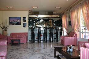 Starlight Hotel