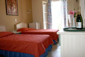 Starlight Hotel