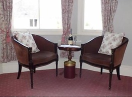 The Moelwyn Hotel & Restaurant