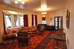Headlands Hotel