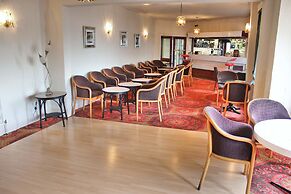 Headlands Hotel