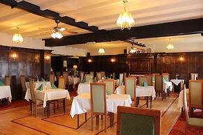 Headlands Hotel