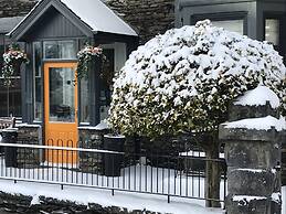 Holly Lodge Guest House