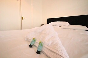 OYO Hotel 33