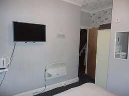 OYO Hotel 33