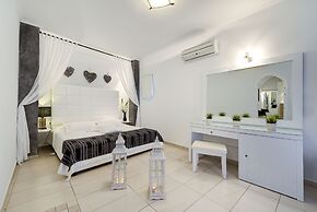 Dream Island Hotel
