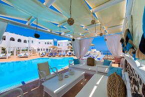 Dream Island Hotel