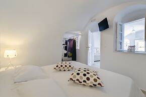 Dream Island Hotel