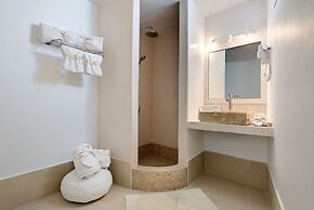 Dream Island Hotel