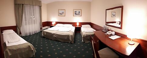 Hotel Batory