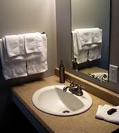 Gros Morne Suites