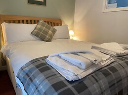 The Elks Head – Whitfield