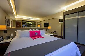 Las Suites Campos Eliseos