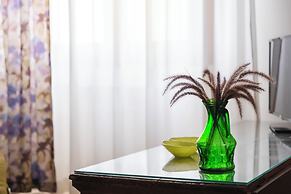 Marbela Apartments & Suites