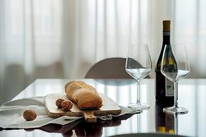 Marbela Apartments & Suites