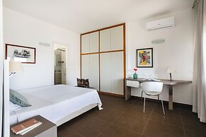 Marbela Apartments & Suites