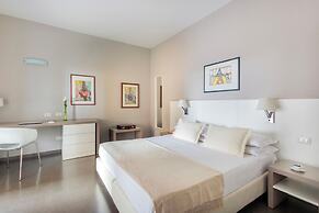 Marbela Apartments & Suites