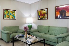 Marbela Apartments & Suites