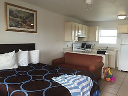 Port Isla Inn
