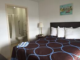 Port Isla Inn