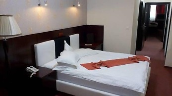 Hotel Helin Aeroport