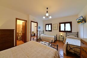Agriturismo Sasso Rosso