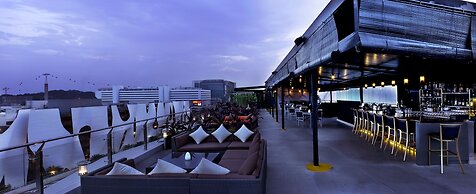Travelodge Harbourfront