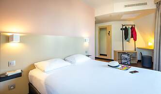 B&B HOTEL Marseille La Timone